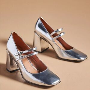 NEW Bibi Lou Milena Silver Mary Jane Pumps Heels Womens 39